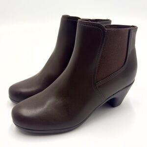 Easy Spirit Women's Caelan Round Toe Casual Booties Brown Ankle Boots NEW